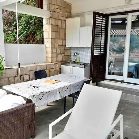 Apartment Bonina Jelsa (Hvar)